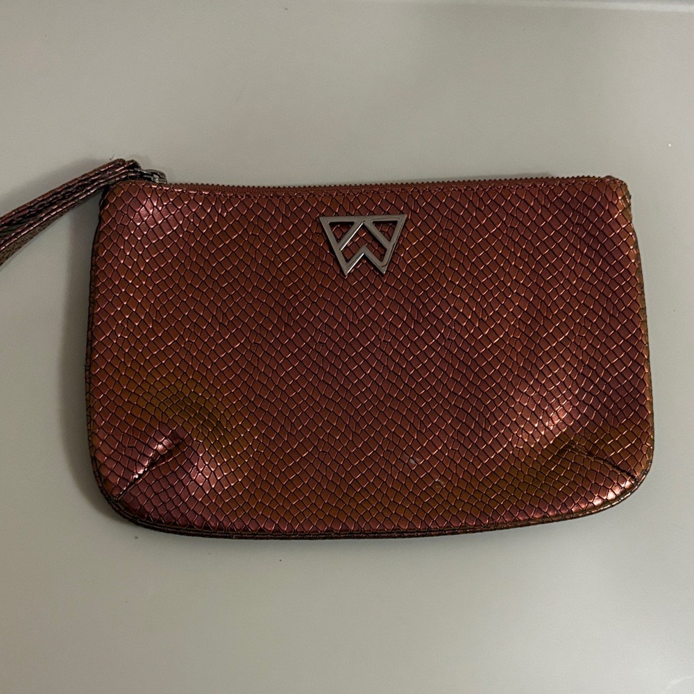 Kelly Wynne Metallic Clutch